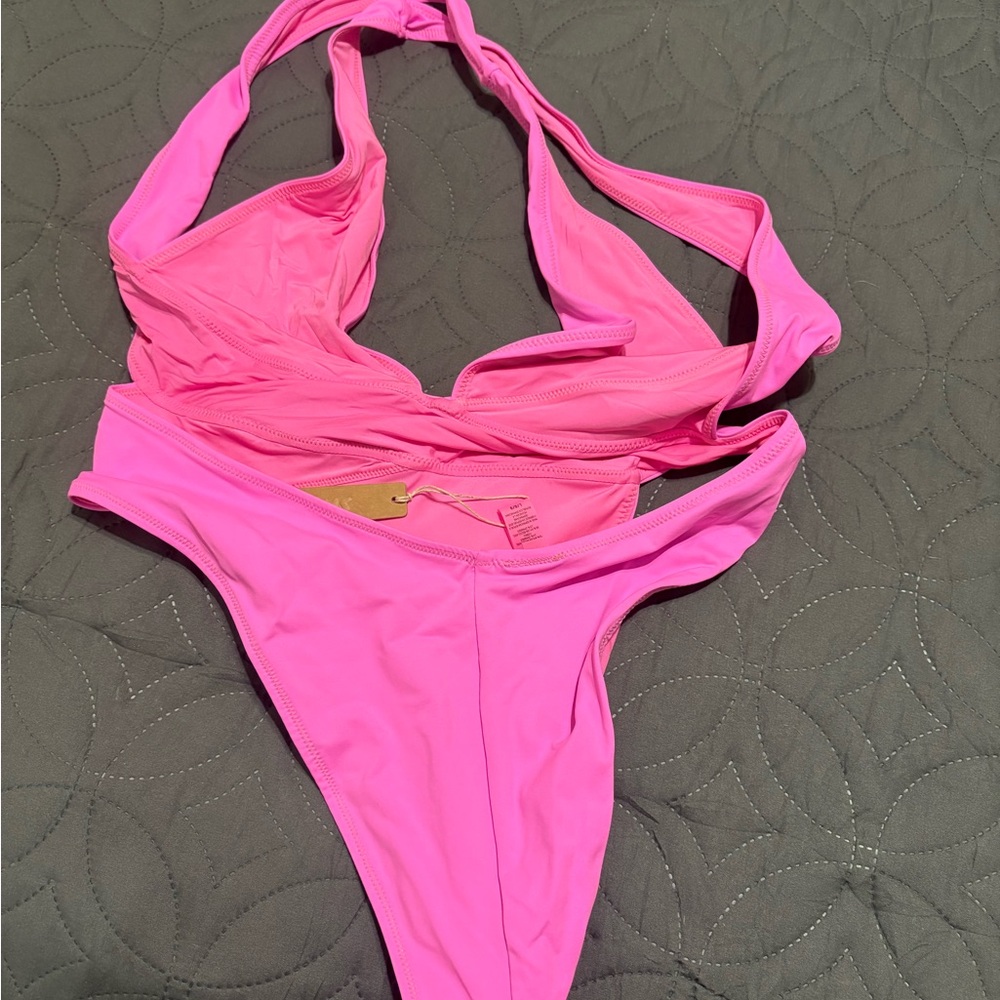 SKIMS recycled swim cut out plunge monokini TAFFY PINK nwt - Picture 4 of 9